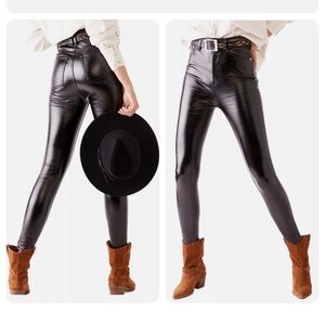 NWT- FREE PEOPLE Black Ankle Skinny Jeans Phoenix - Shiny Coated Vegan Leather
